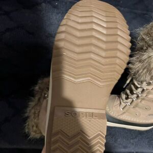 Sorel Joan of Arc boots